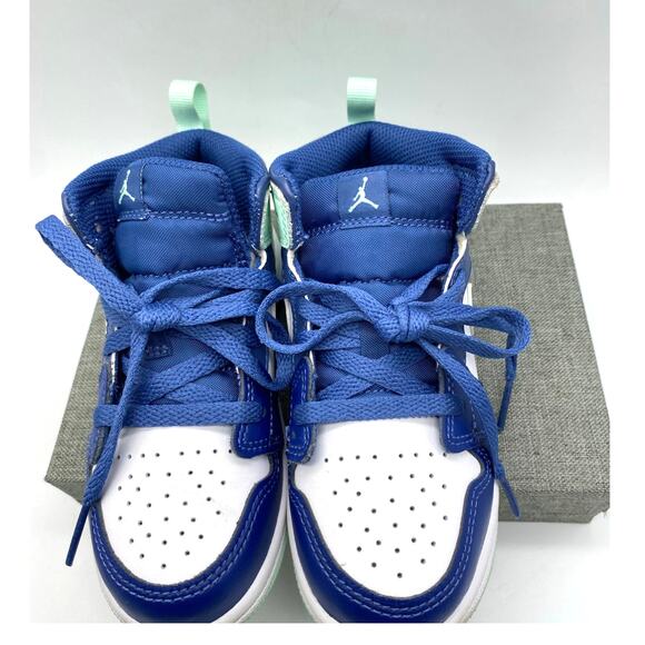 64073-413] Preschool Air Jordan Retro 1 MID 'Mystic Navy Mint size 10 C‎ - Picture 2 of 9